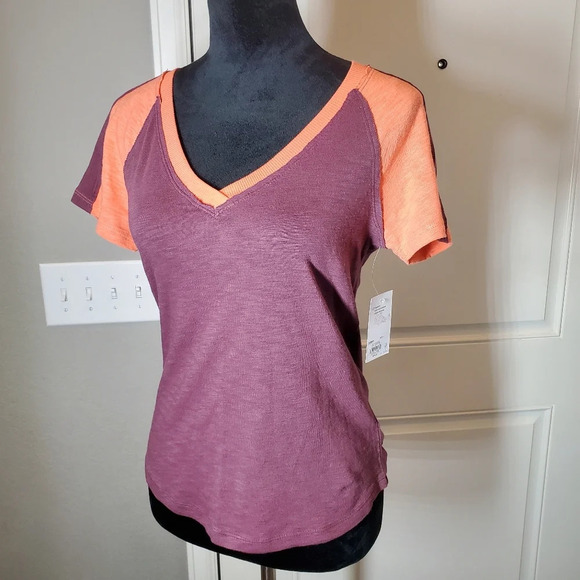 NWT SO Juniors Size Medium Short Sleeve Shirt Plum Prune - Picture 9 of 16